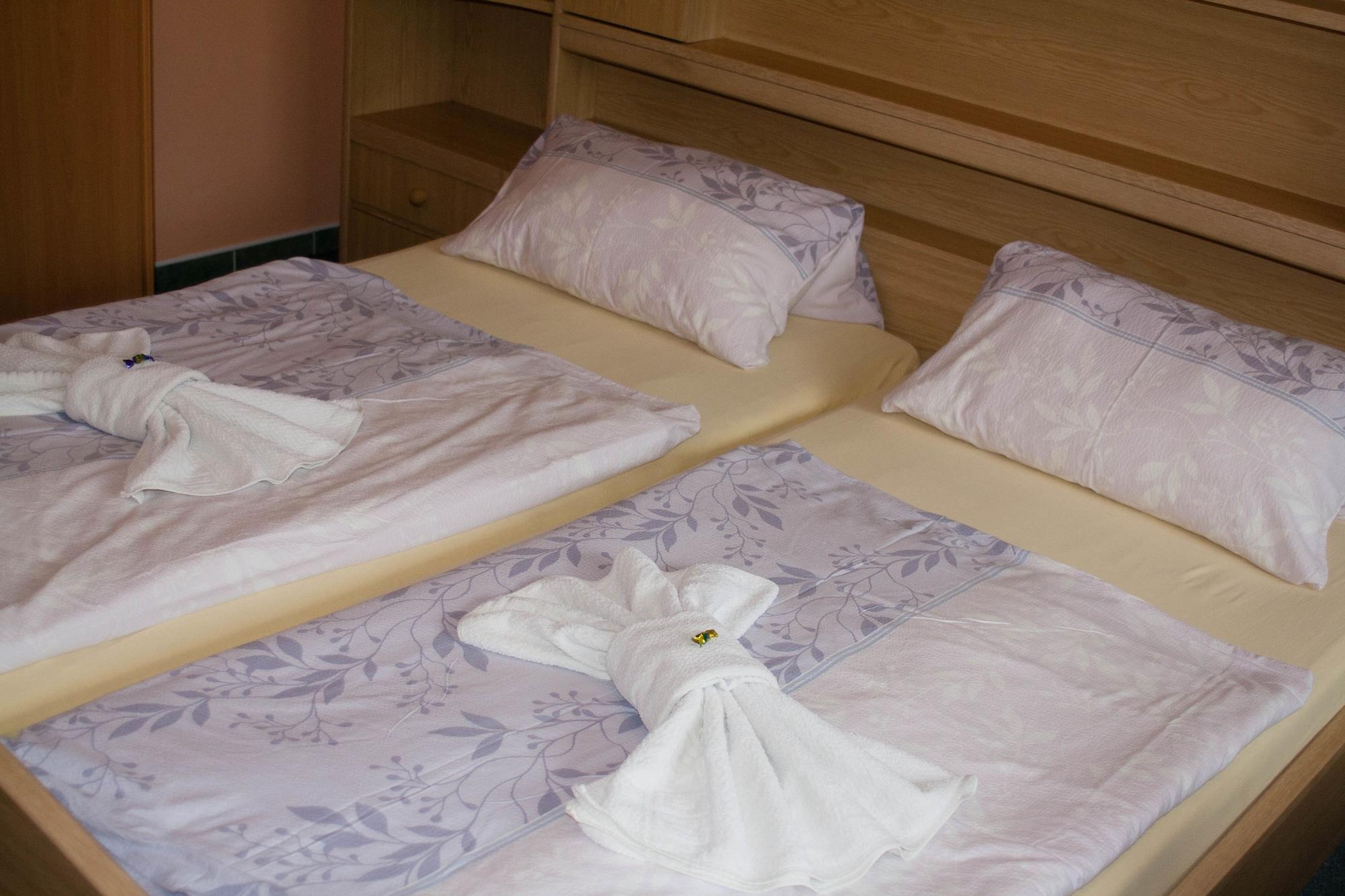 Hotel Resort Stein Egra  Extérieur photo