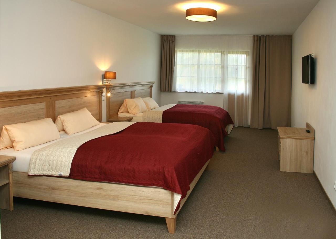 Hotel Resort Stein Egra  Extérieur photo